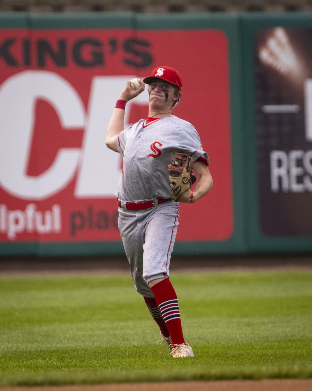 Scarlets vs. Royals